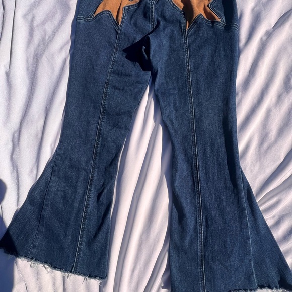 SAINTS AND HEARTS BELL BOTTOM JEANS WITH RAW HEM Y2K 90S STYLE BOHO COWGIRL - Picture 15 of 15